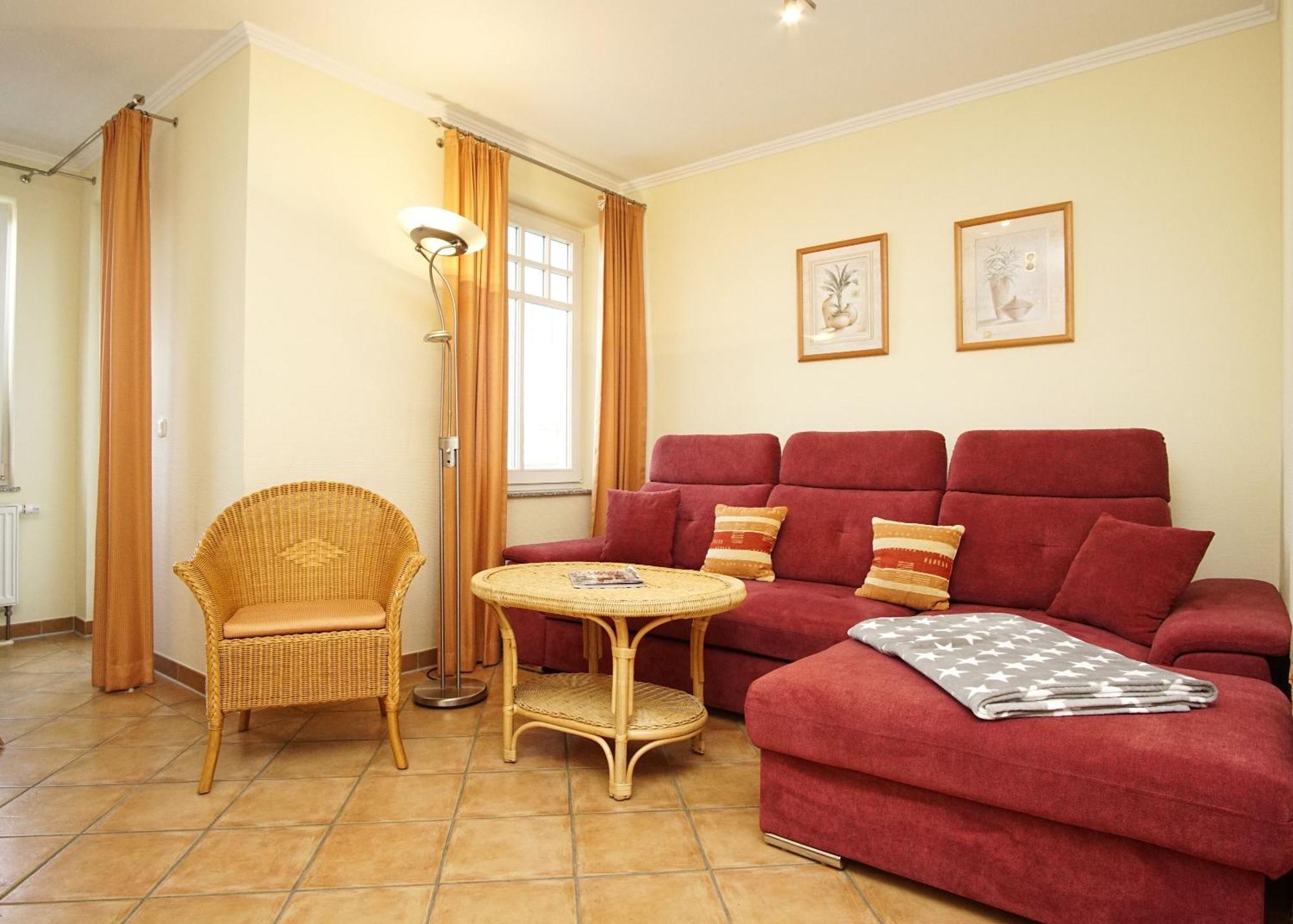 Villa Laetitia Fewo 16 - Strandnah, Balkon ビンツ エクステリア 写真