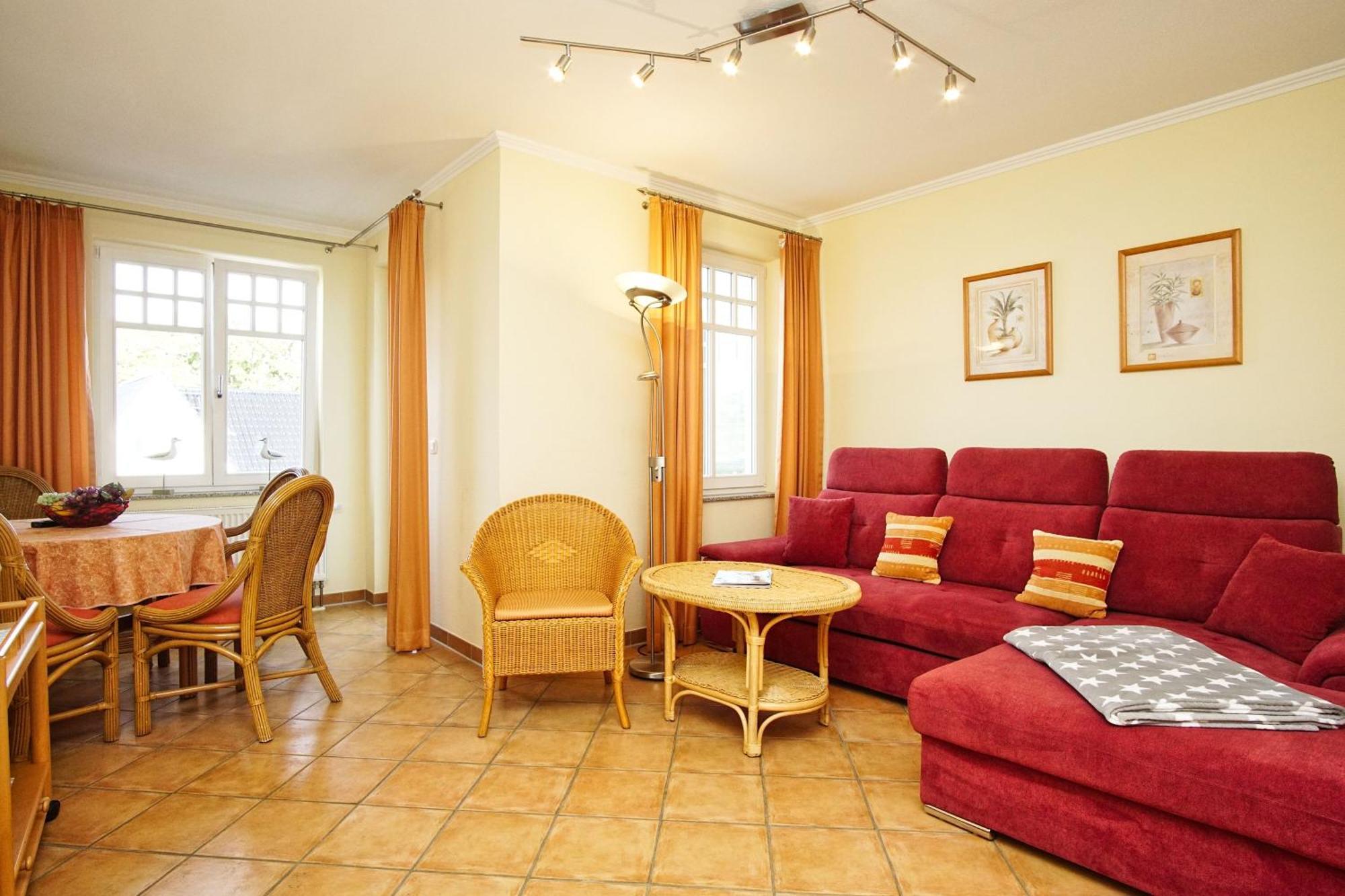 Villa Laetitia Fewo 16 - Strandnah, Balkon ビンツ エクステリア 写真